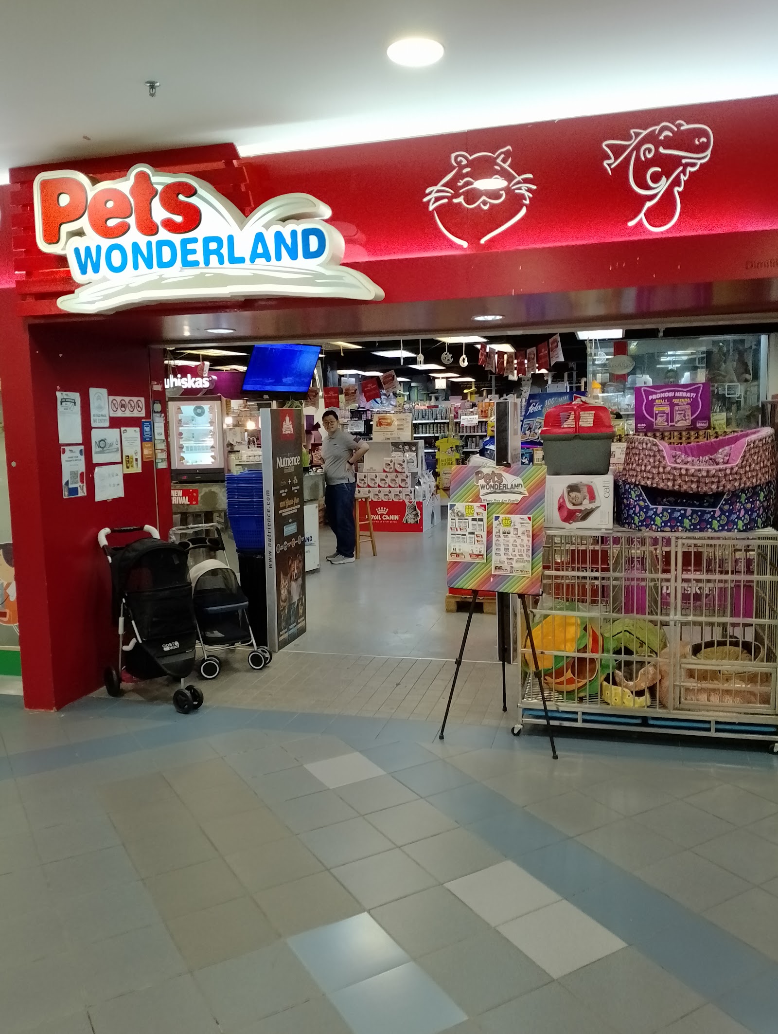 Water Front Pet Shop 8